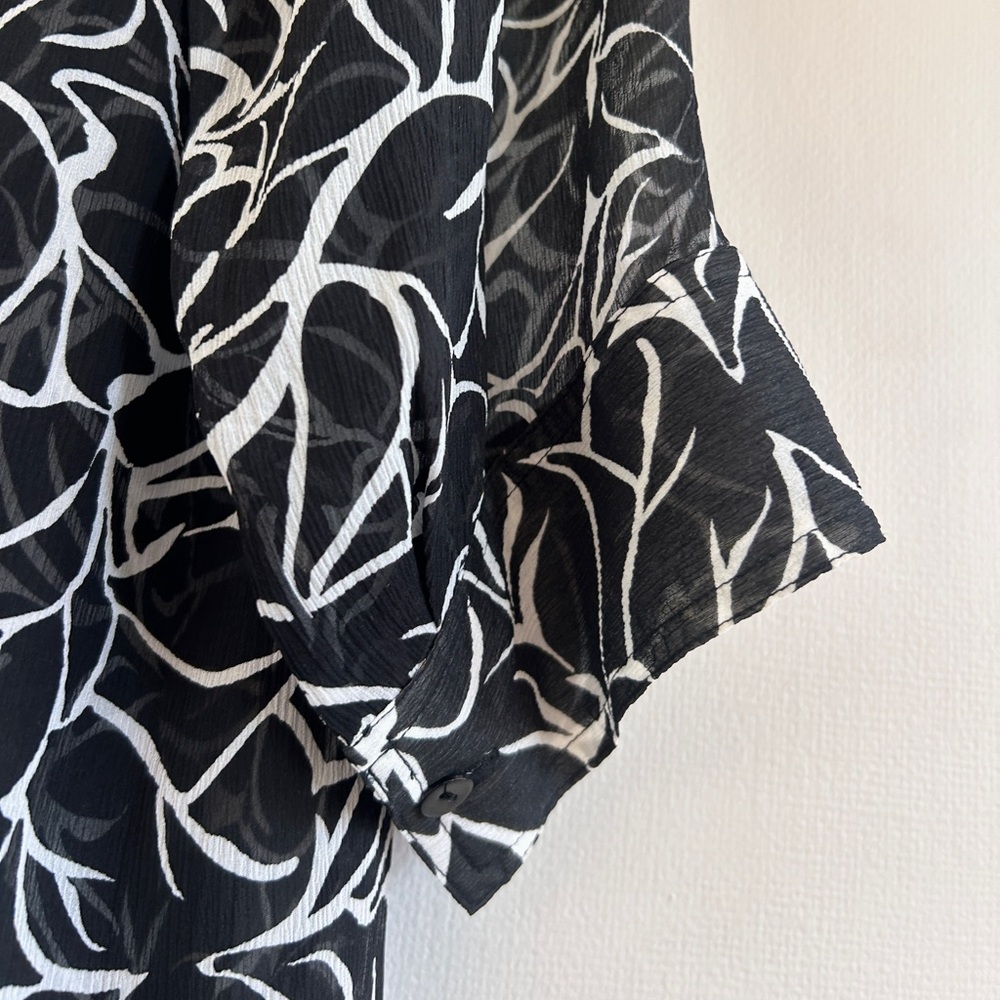 Y2K CHICO’S Sheer Silk Button Down Tunic Top Art Wear Minimalist Boho Size XL - Picture 14 of 15